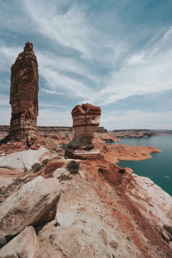 alec baker i3ntow mloc unsplash