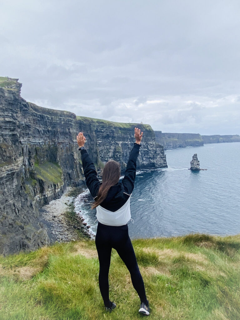 Best Attractions in Ireland cliffs of moher 03